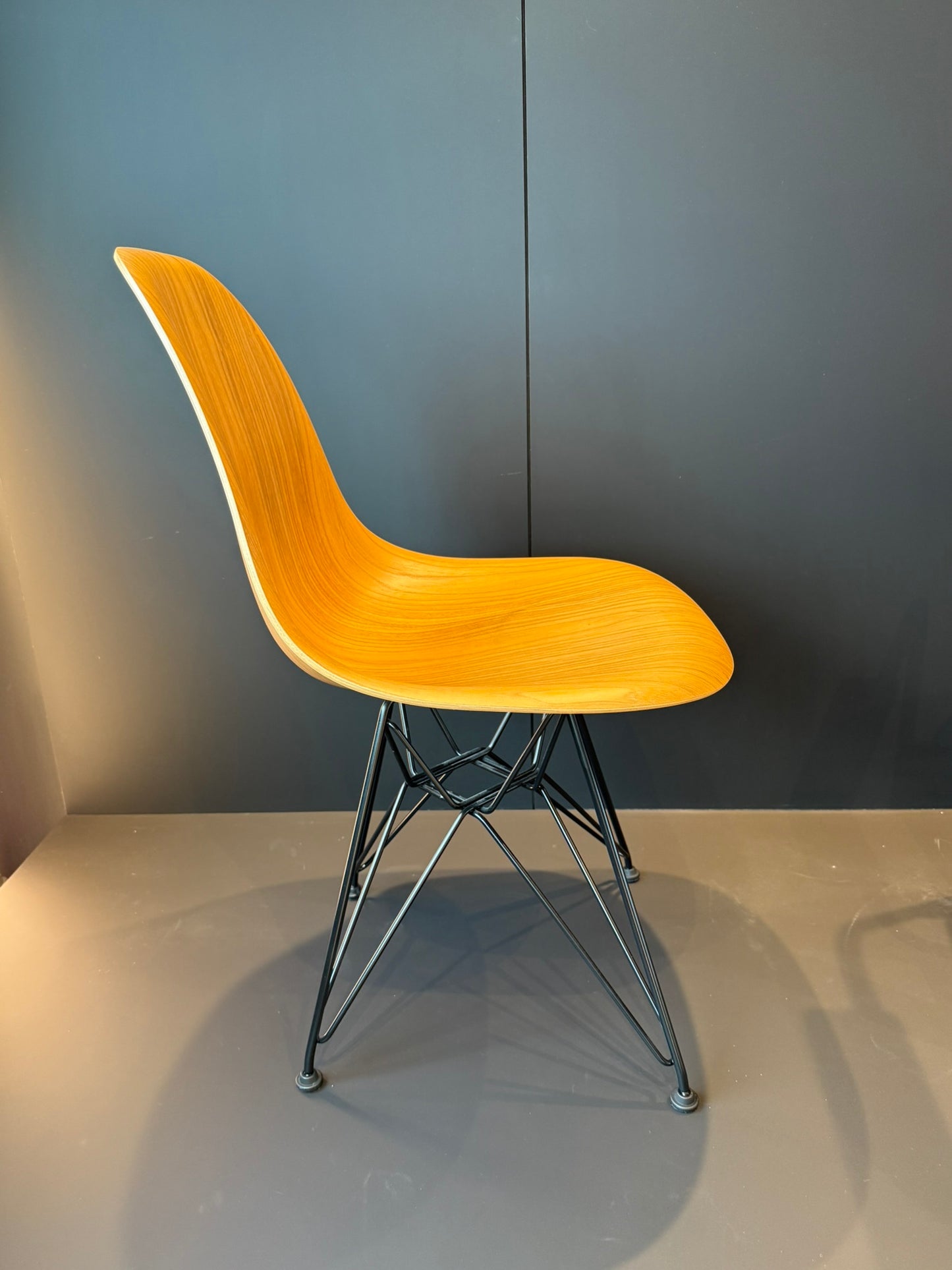 Eames Molded Plywood Side Chair