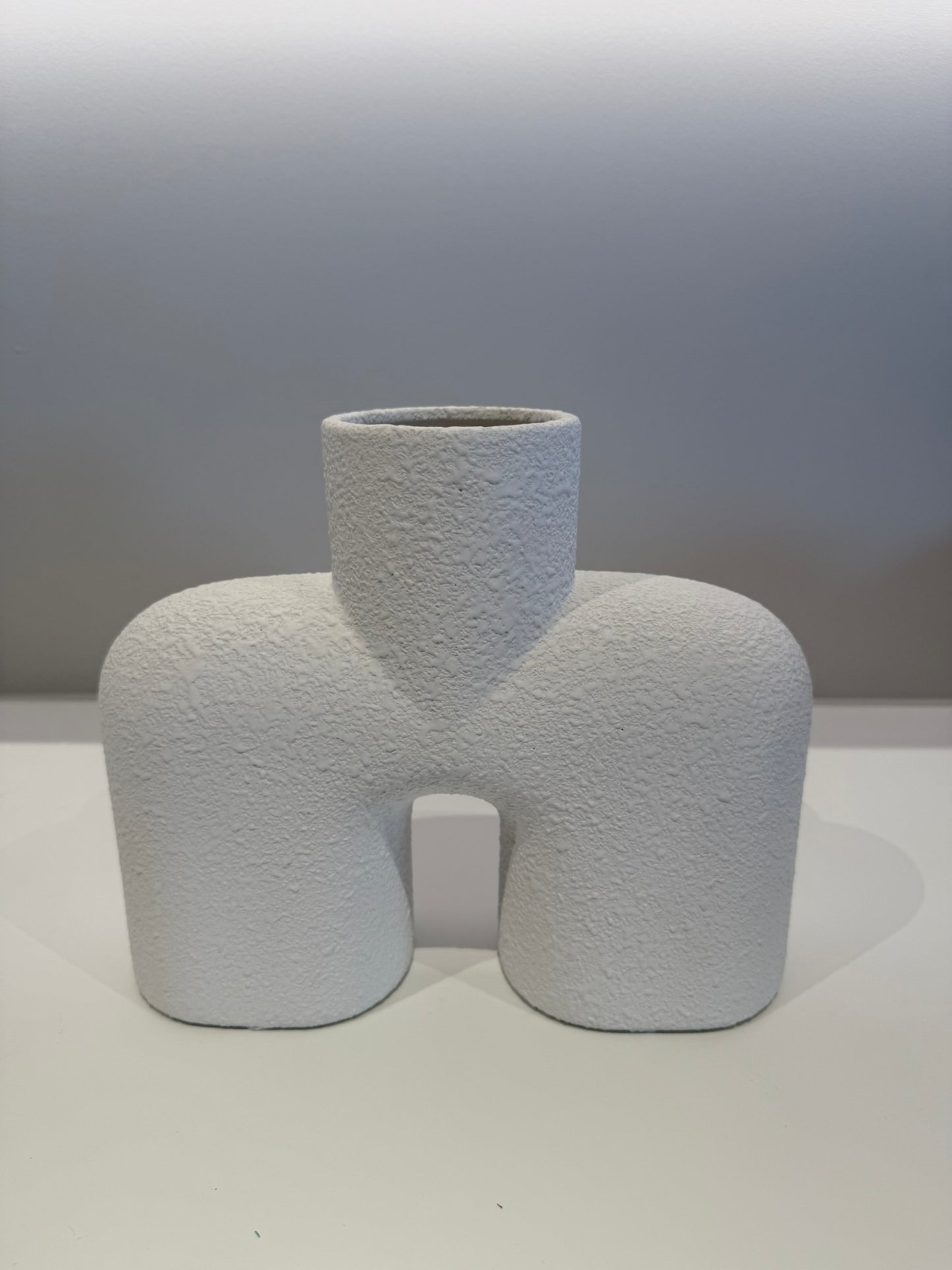 Cobra Vases