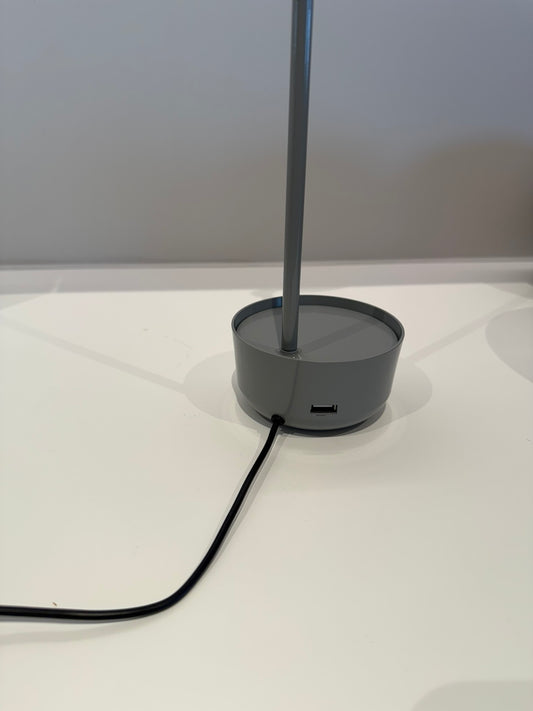 Focal LED Lamp with USB Port