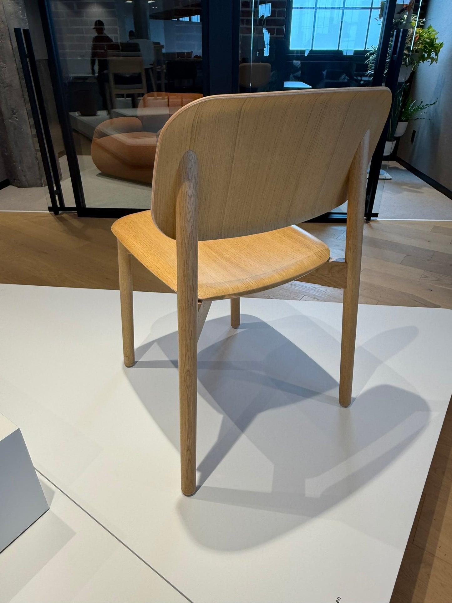 Soft Edge avec base en bois