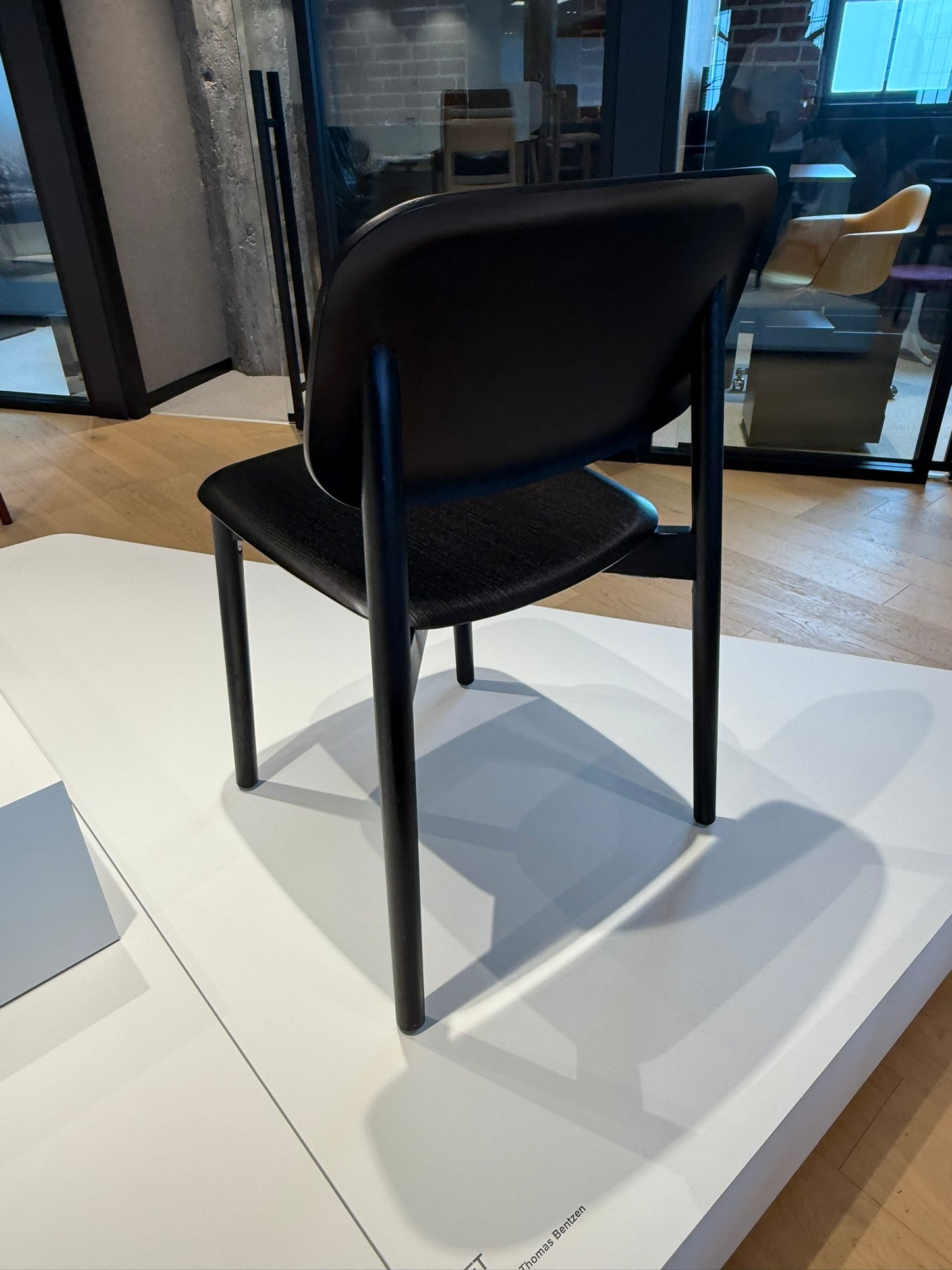 Soft Edge avec base en bois