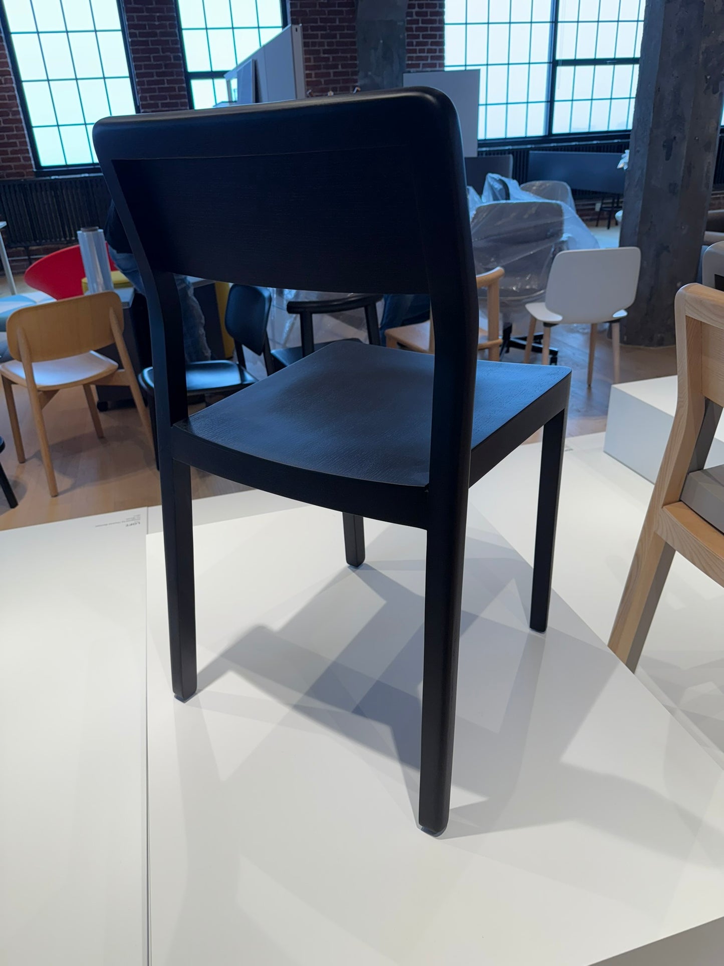 Note Side Chair