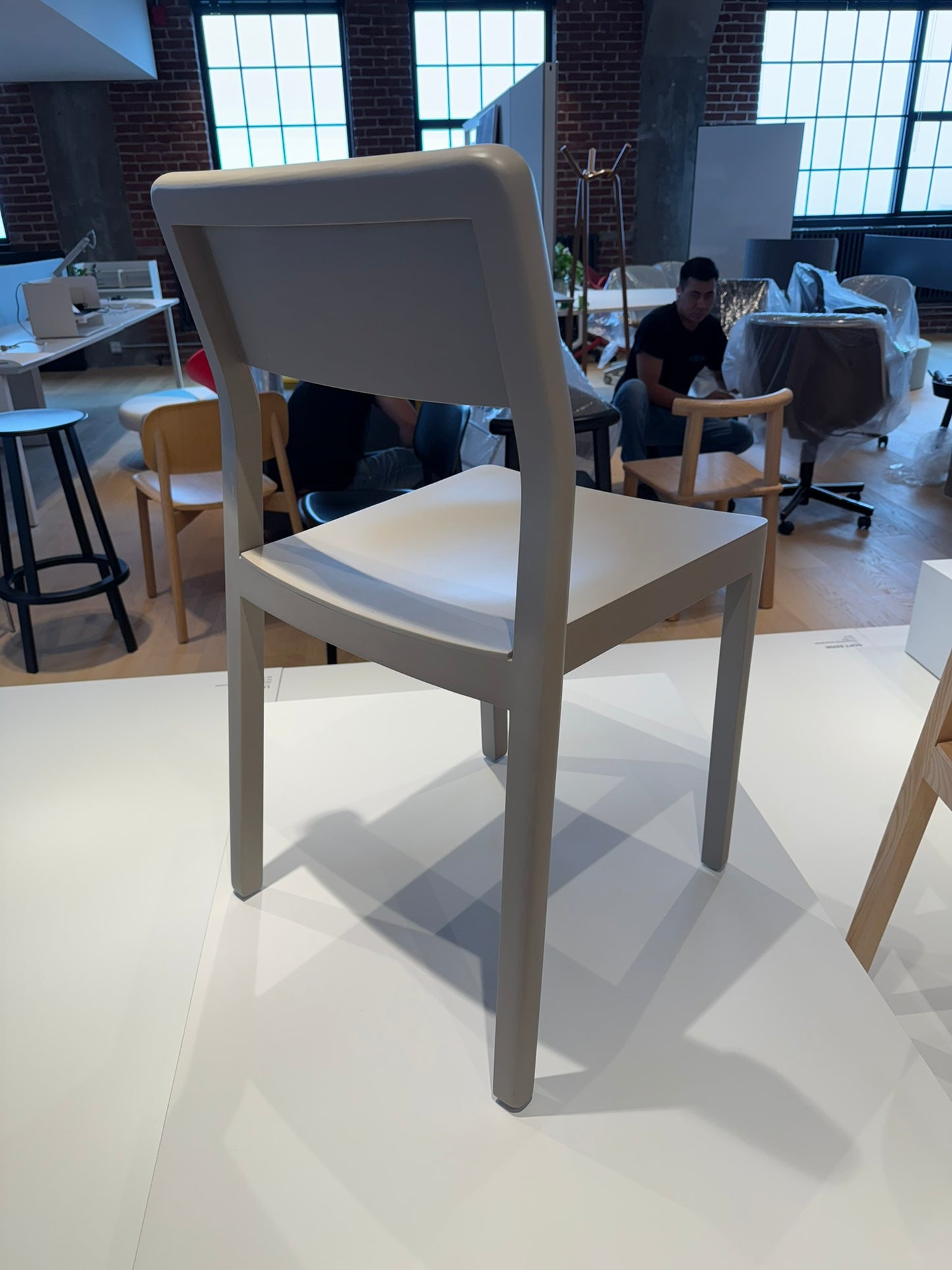 Note Side Chair