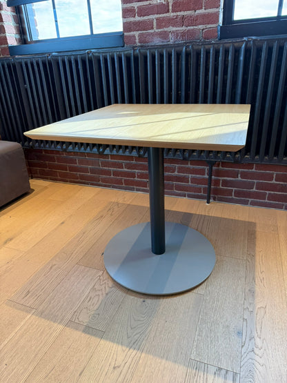 Table Tier carrée