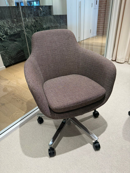 Saiba Task Chair