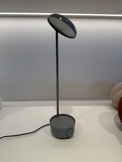 Focal LED Lamp with USB Port