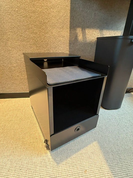 Knoll Quoin Mobile Storage