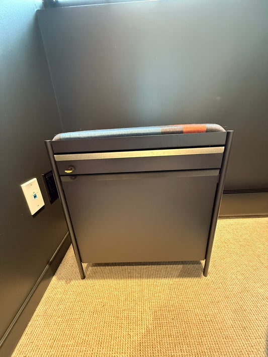 OE1 Trolley Storage on Feet with Paul Smith Cushion